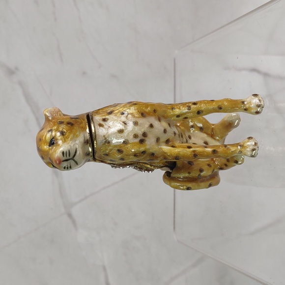 Enamel Cheetah Trinket Box - Picture 2 of 7